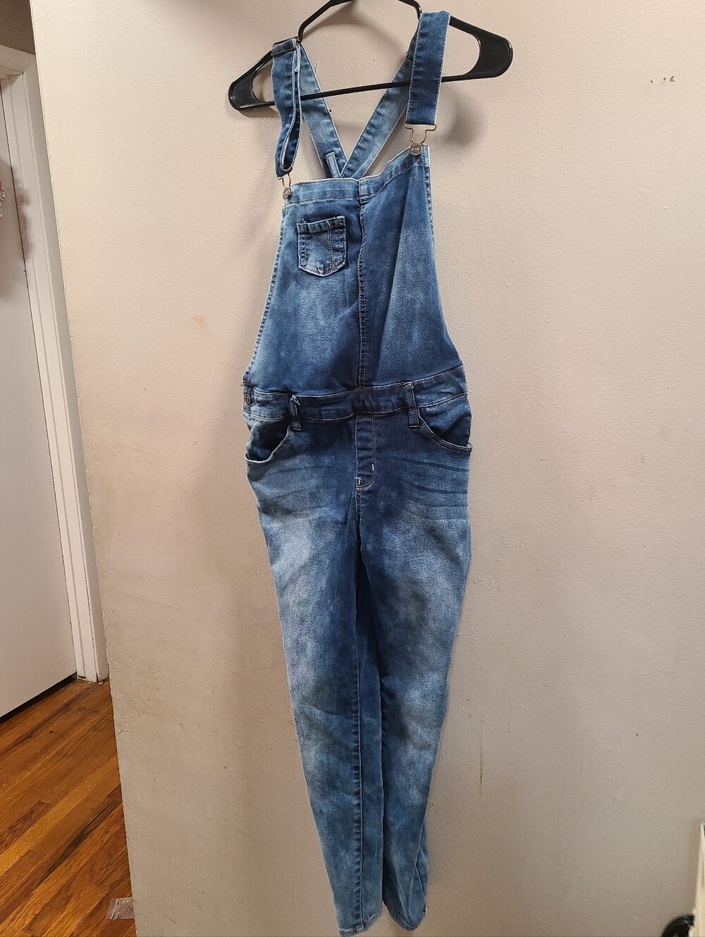 Wallflower  Blue Denim Overalls Size Large
